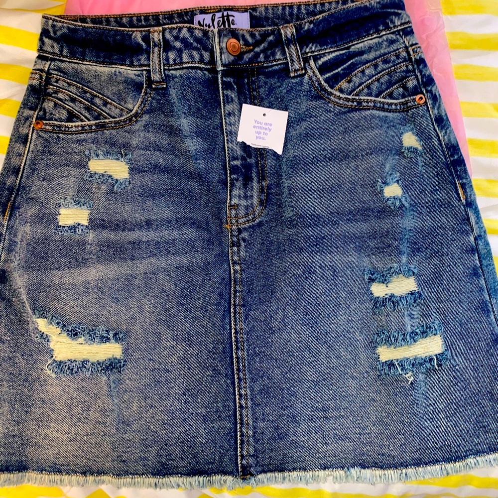 Jean skirt, new with tags